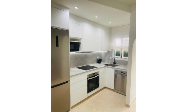 Venta - Villa -
Orihuela Costa - Villamartín-Las Filipinas