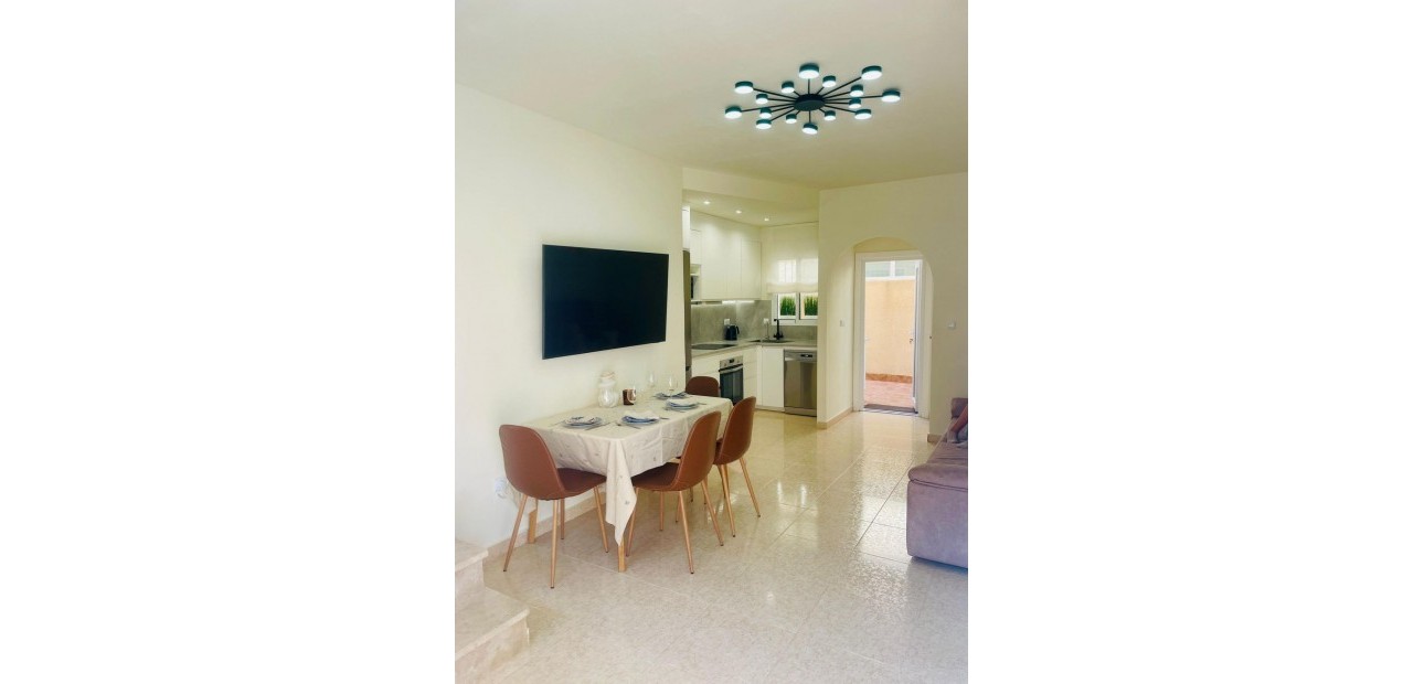 Venta - Villa -
Orihuela Costa - Villamartín-Las Filipinas
