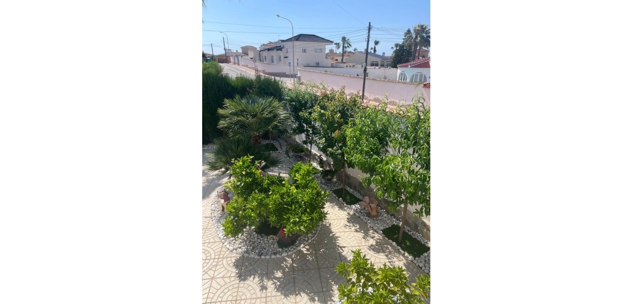 Venta - Apartamento / piso -
Rojales - Centro de la Ciudad Quesada