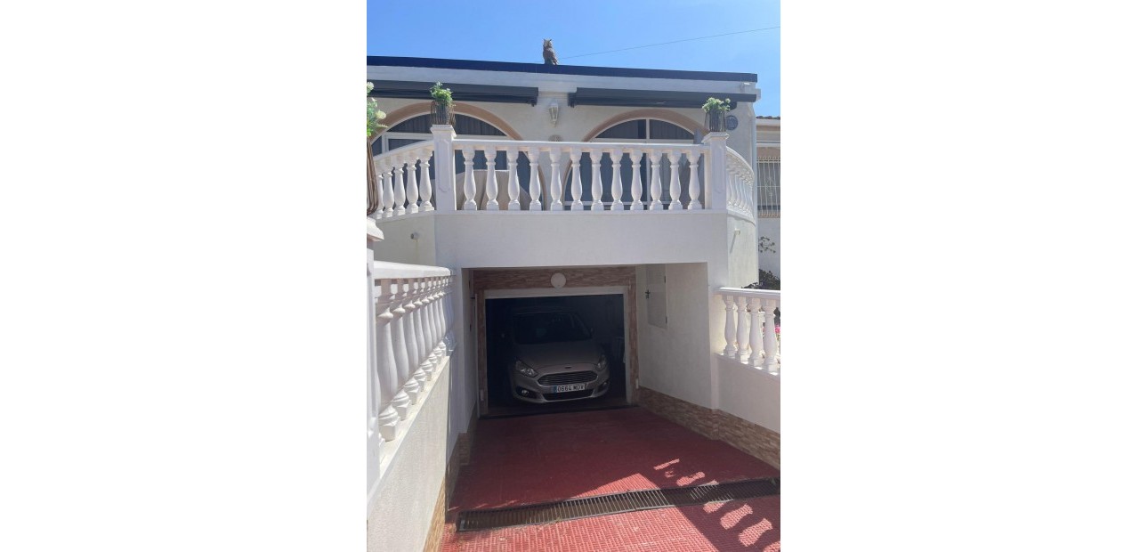 Venta - Apartamento / piso -
Rojales - Centro de la Ciudad Quesada