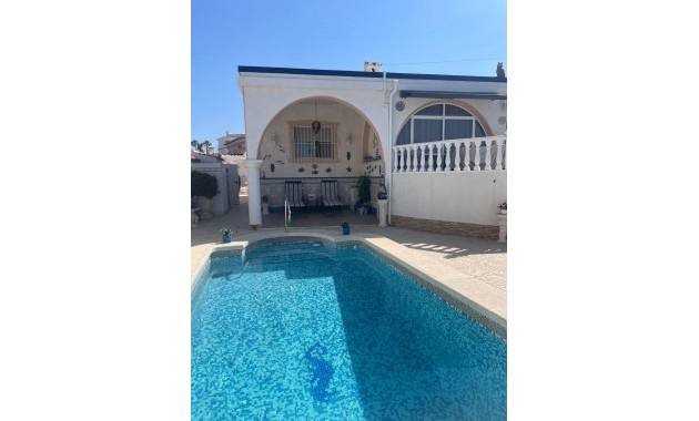 Venta - Apartamento / piso -
Rojales - Centro de la Ciudad Quesada