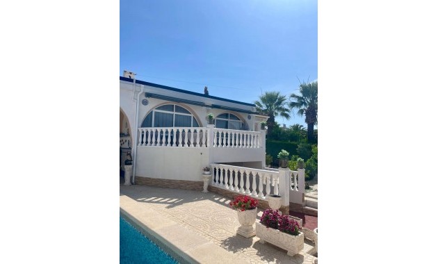 Venta - Apartamento / piso -
Rojales - Centro de la Ciudad Quesada