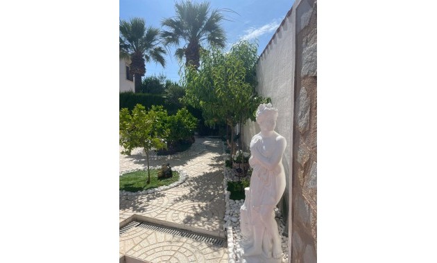 Venta - Apartamento / piso -
Rojales - Centro de la Ciudad Quesada