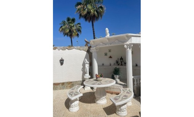 Venta - Apartamento / piso -
Rojales - Centro de la Ciudad Quesada