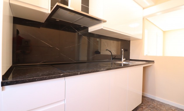 Venta - Apartamento / piso -
Orihuela Costa - Punta Prima