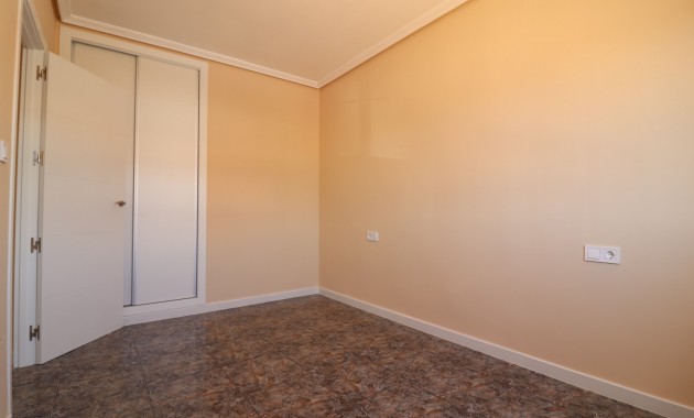 Venta - Apartamento / piso -
Orihuela Costa - Punta Prima
