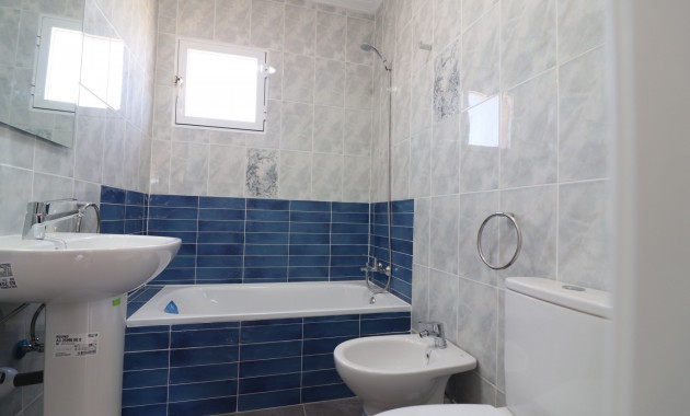Venta - Apartamento / piso -
Orihuela Costa - Punta Prima