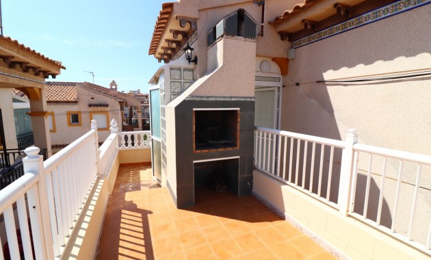 Venta - Apartamento / piso -
Orihuela Costa - Punta Prima
