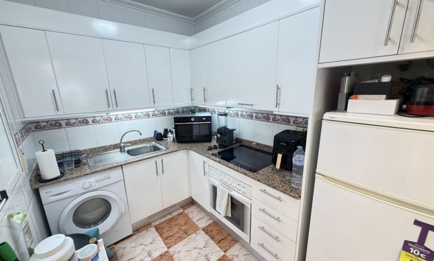 Venta - Bungalow -
Orihuela Costa - La Zenia