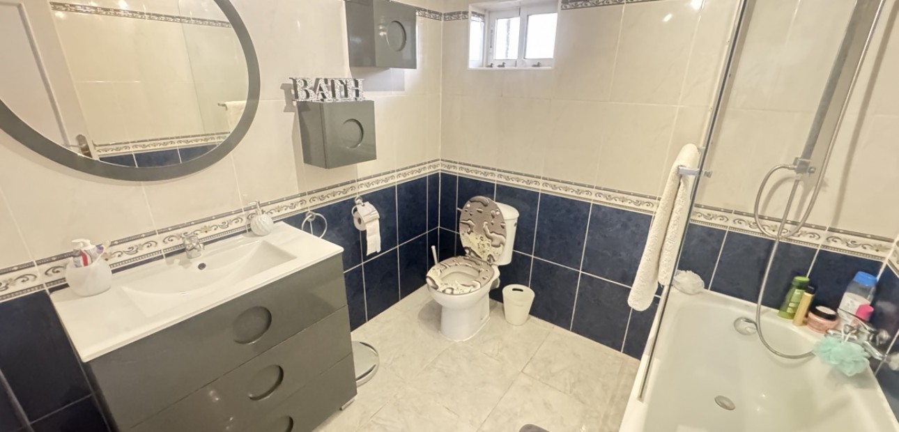 Venta - Detached Villa -
Orihuela Costa - Villamartin