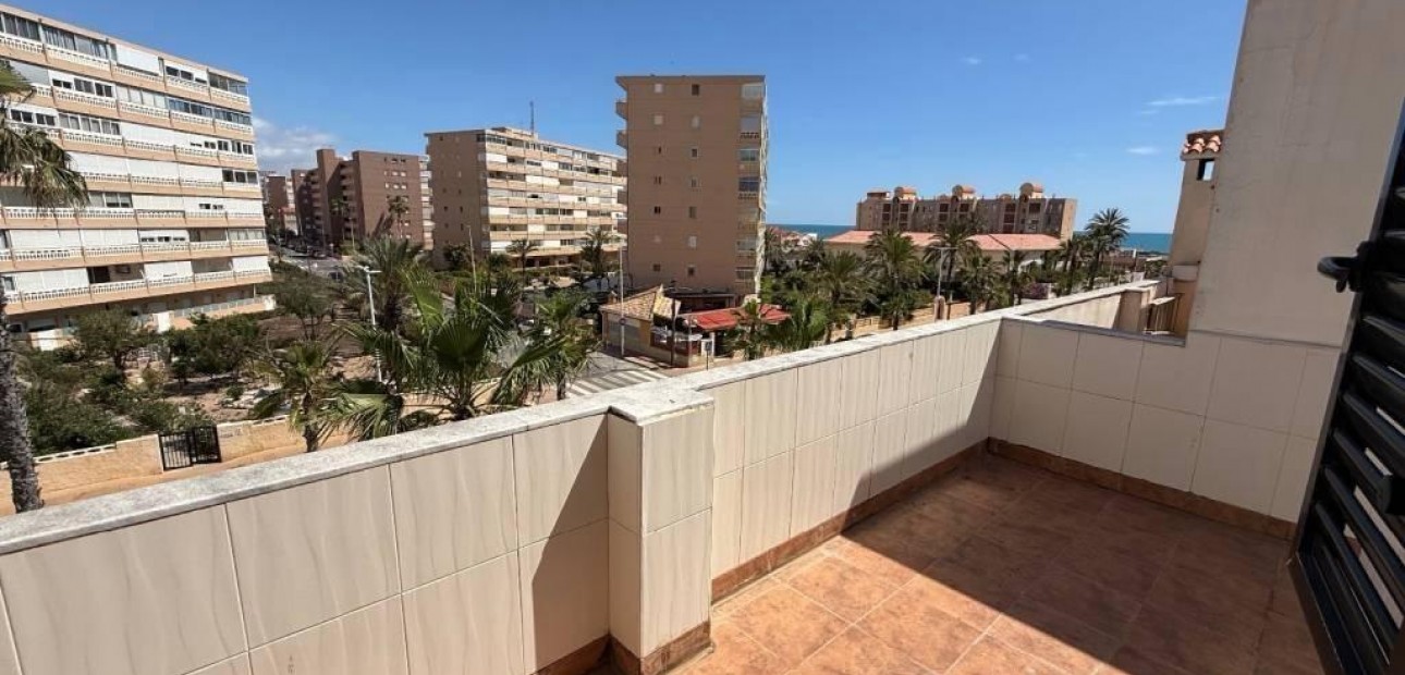 Venta - Ático -
Torrevieja - Los Europeos