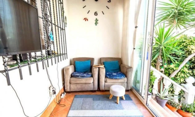 Venta - Terraced house -
Orihuela Costa - La Florida