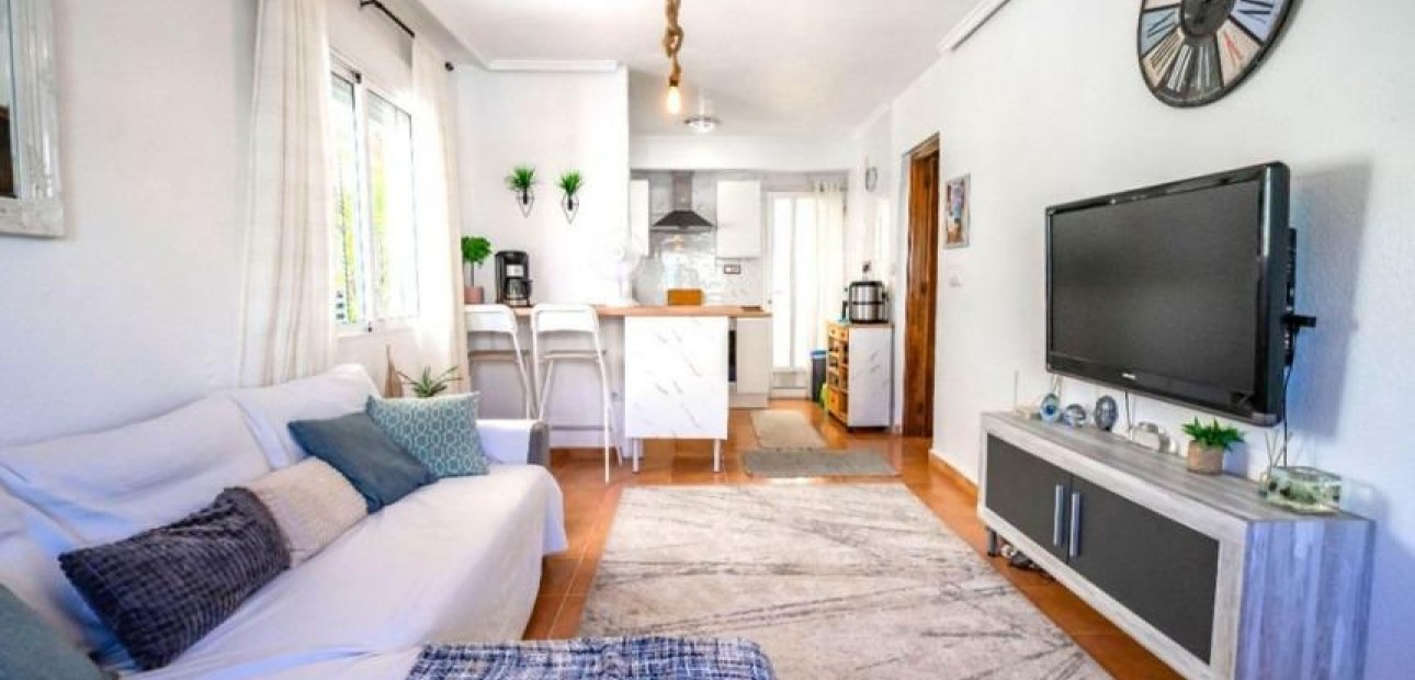Venta - Terraced house -
Orihuela Costa - La Florida