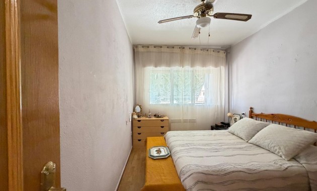 Herverkoop - Appartement / flat -
Torrevieja - Estacion de autobuses