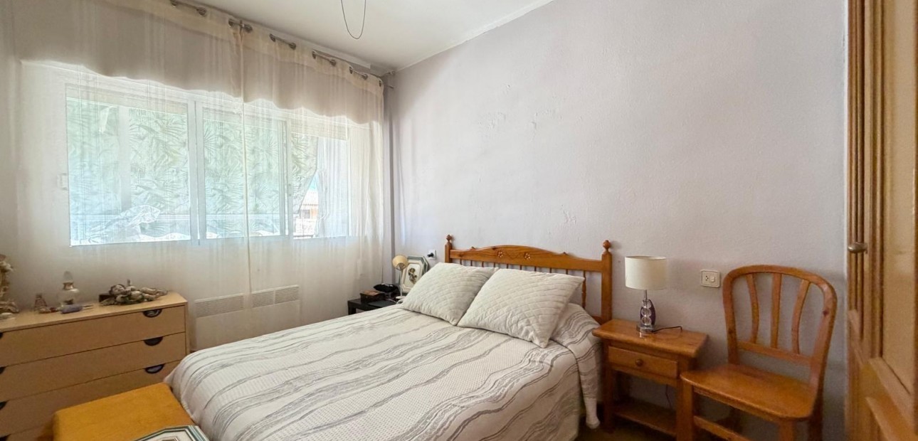 Herverkoop - Appartement / flat -
Torrevieja - Estacion de autobuses