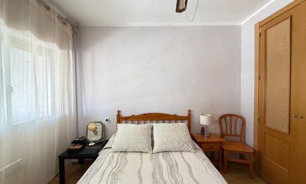 Herverkoop - Appartement / flat -
Torrevieja - Estacion de autobuses