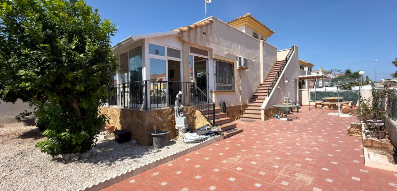 Venta - Villa -
Algorfa - Lo Crispin