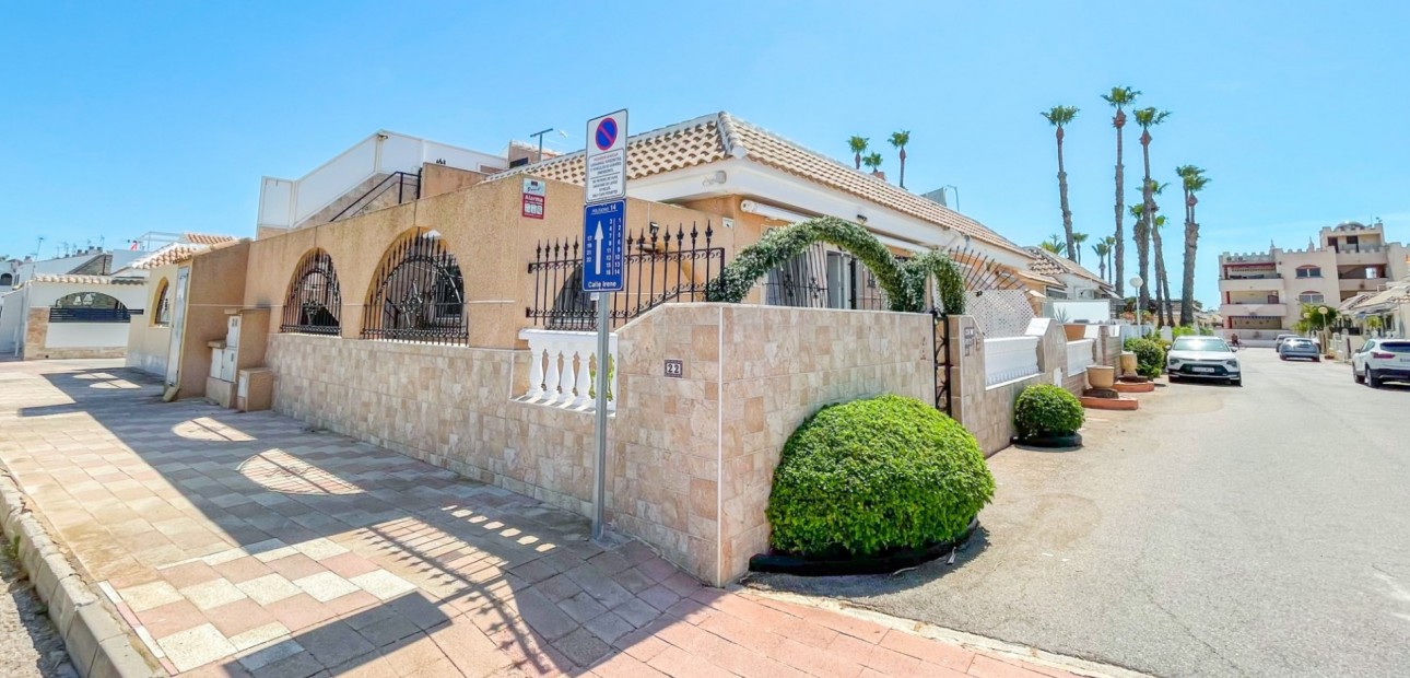 Venta - Bungalow -
Los Alcázares - Los Narejos