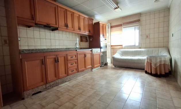 Venta - Apartamento / piso -
Orihuela - Zona Centro