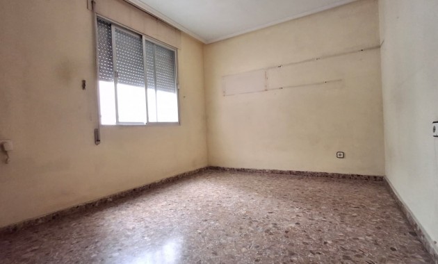 Venta - Apartamento / piso -
Orihuela - Zona Centro