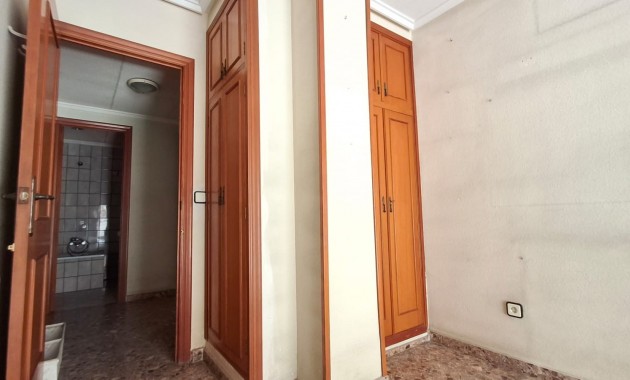 Venta - Apartamento / piso -
Orihuela - Zona Centro