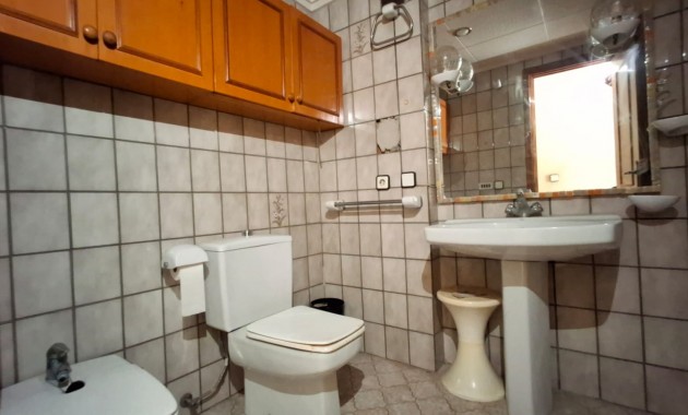 Venta - Apartamento / piso -
Orihuela - Zona Centro