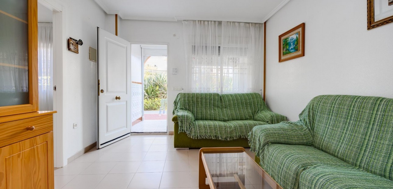 Sale - Bungalow -
Torrevieja - Acequion