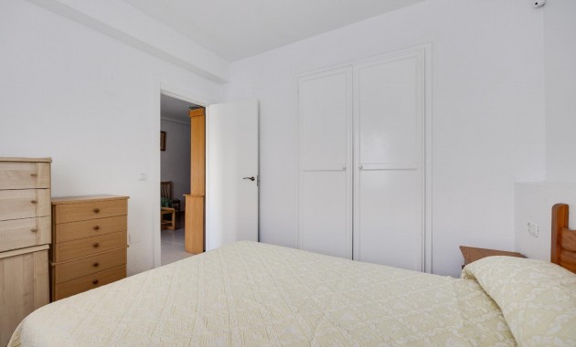 Sale - Bungalow -
Torrevieja - Acequion
