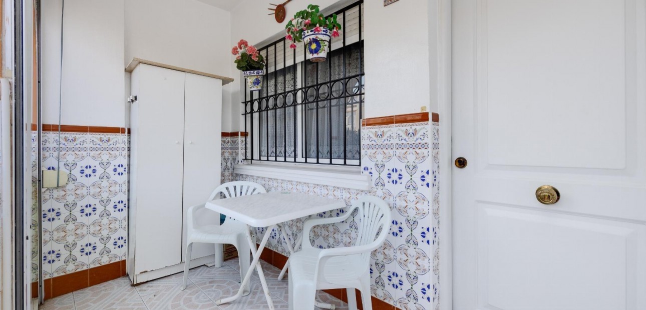 Sale - Bungalow -
Torrevieja - Acequion