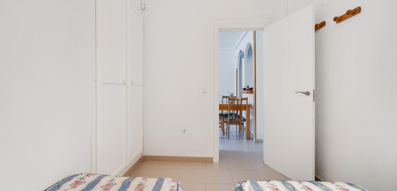 Sale - Bungalow -
Torrevieja - Acequion