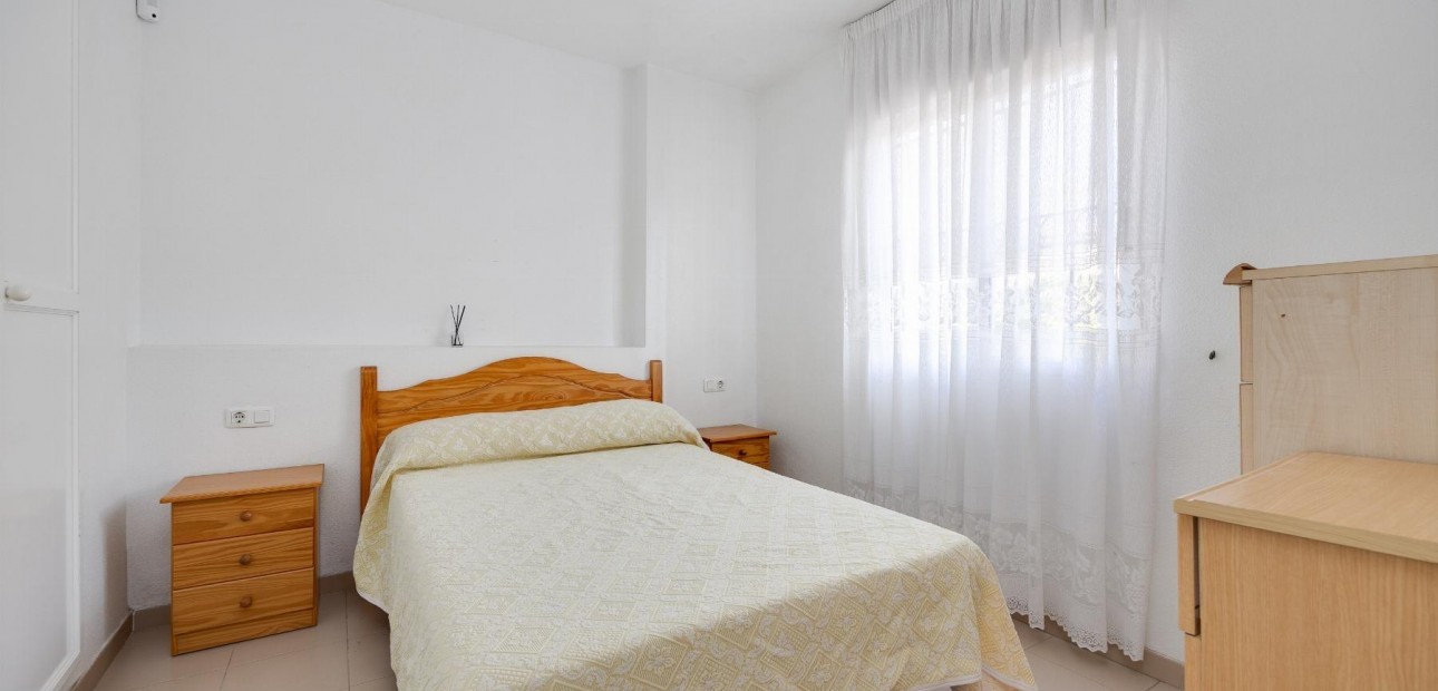 Sale - Bungalow -
Torrevieja - Acequion