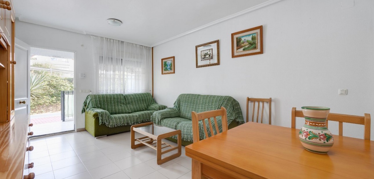 Sale - Bungalow -
Torrevieja - Acequion