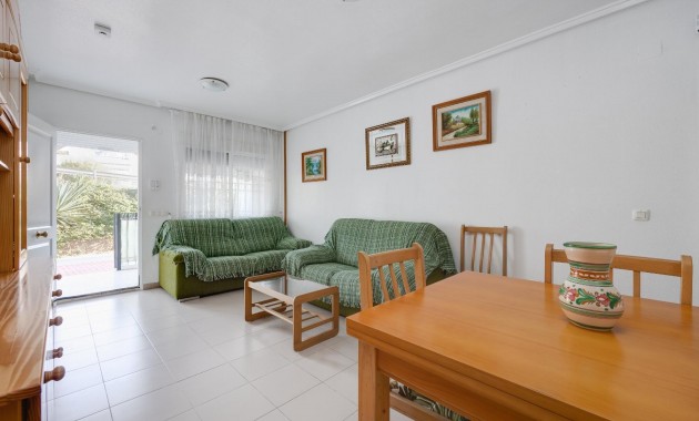 Sale - Bungalow -
Torrevieja - Acequion