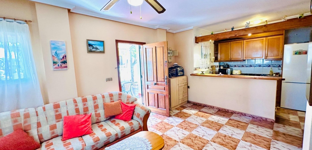 Venta - Villa -
Orihuela Costa - La Regia