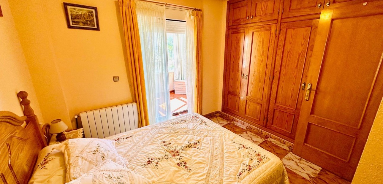 Venta - Villa -
Orihuela Costa - La Regia