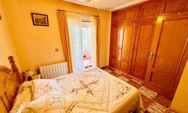 Venta - Villa -
Orihuela Costa - La Regia