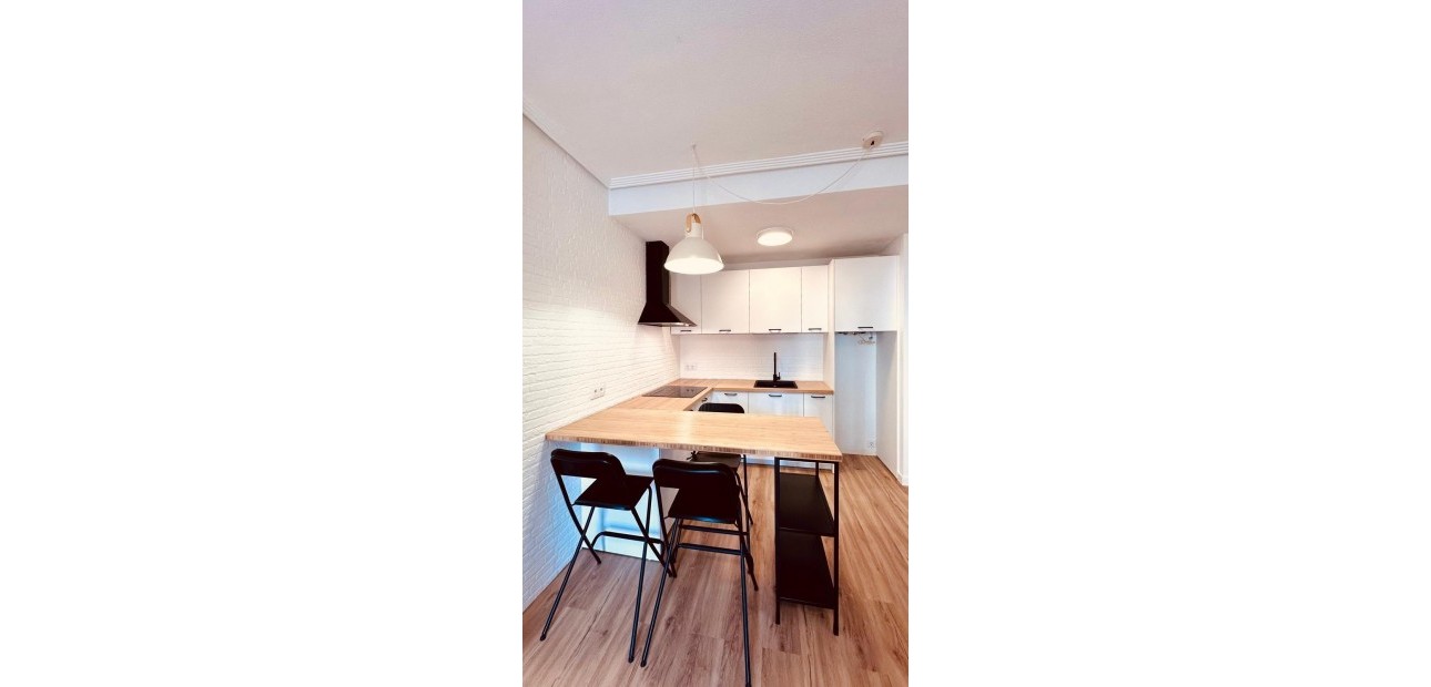 Venta - Apartamento / piso -
Torrevieja - torrevieja