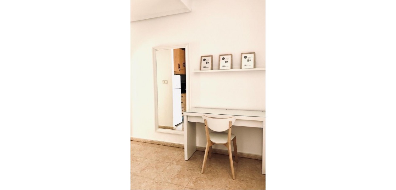 Venta - Apartamento / piso -
Torrevieja - torrevieja