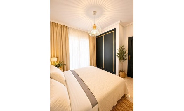 Venta - Apartamento / piso -
Torrevieja - torrevieja