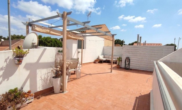 Sale - Bungalow -
Torrevieja - Los balcones