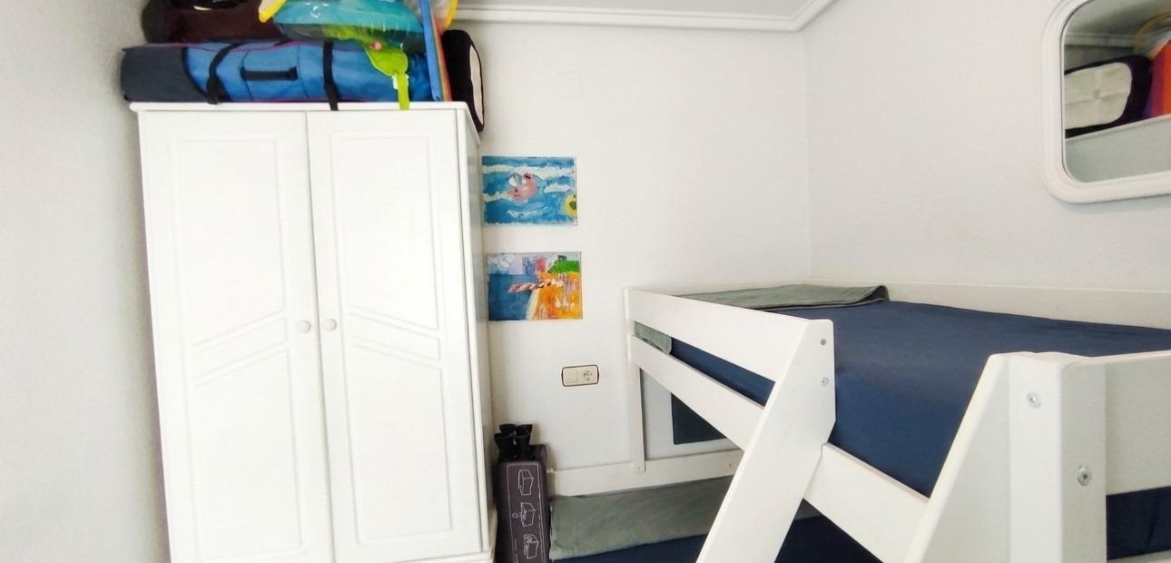 Sale - Bungalow -
Torrevieja - Los balcones