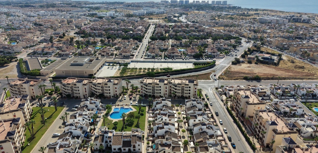 Venta - Apartamento / piso -
Orihuela Costa - Playa Flamenca