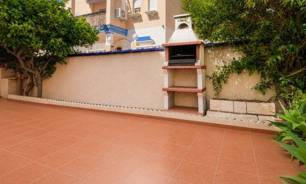 Herverkoop - Bungalow -
Orihuela Costa - Playa Flamenca