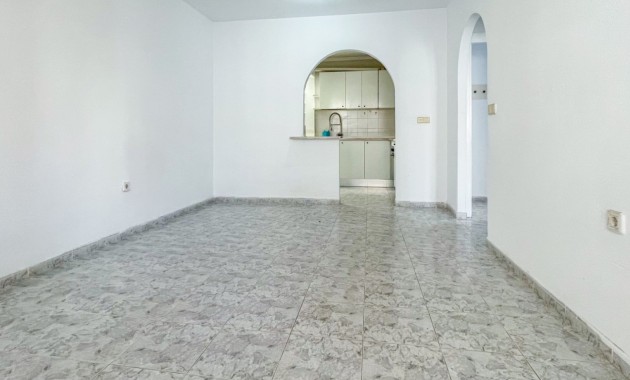 Herverkoop - Bungalow -
Orihuela Costa - Playa Flamenca