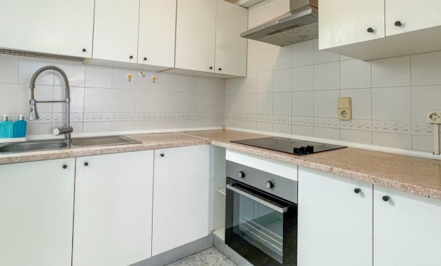 Herverkoop - Bungalow -
Orihuela Costa - Playa Flamenca