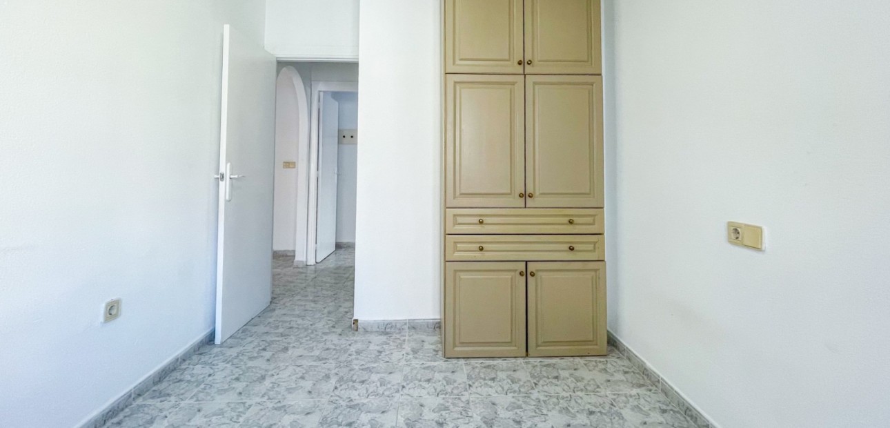 Herverkoop - Bungalow -
Orihuela Costa - Playa Flamenca