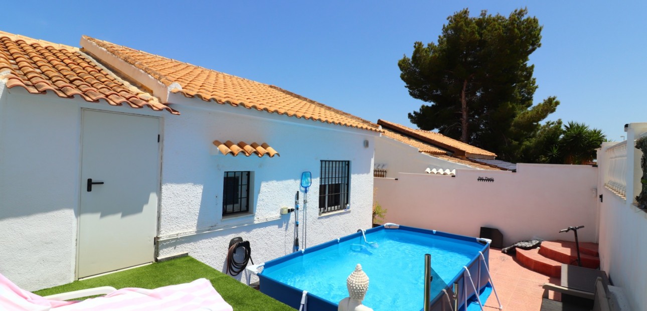 Venta - Detached Villa -
Orihuela Costa - Villamartin