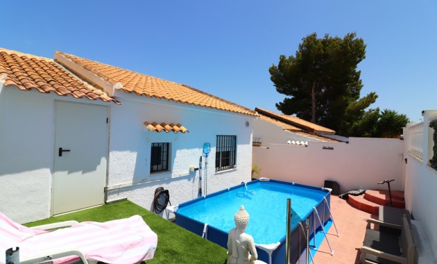 Venta - Detached Villa -
Orihuela Costa - Villamartin