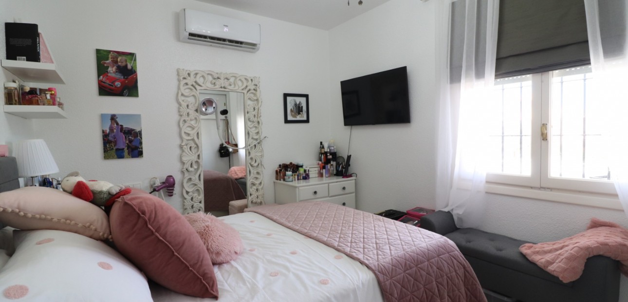 Venta - Detached Villa -
Orihuela Costa - Villamartin