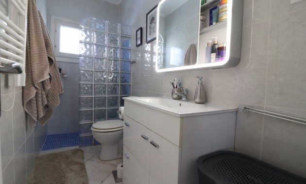 Venta - Detached Villa -
Orihuela Costa - Villamartin